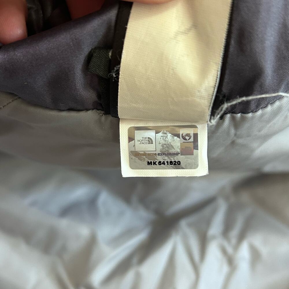 North Face 550 Puffer Vest Goose Down Metallic Purple Women's Small Nylon Zip - Picture 9 of 11